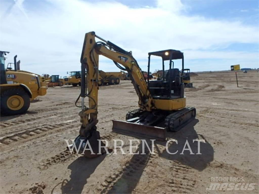 CAT 303.5E2 Lánctalpas kotrók