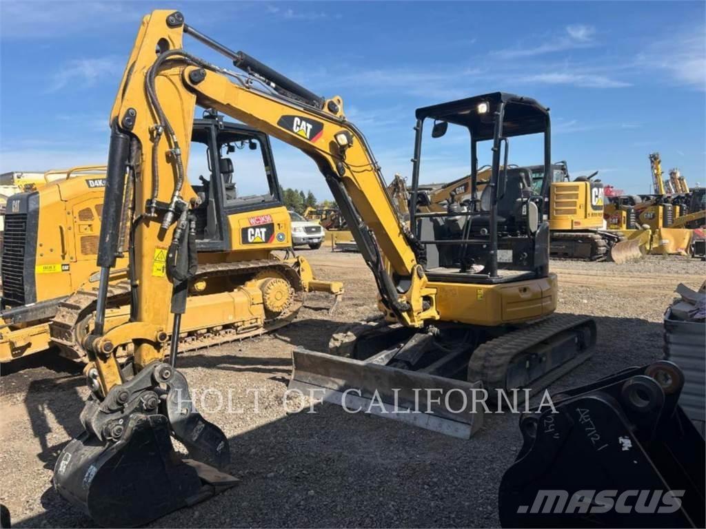 CAT 303.5E2 Lánctalpas kotrók