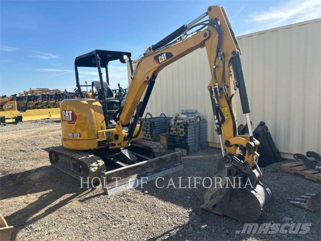 CAT 303.5E2 Lánctalpas kotrók