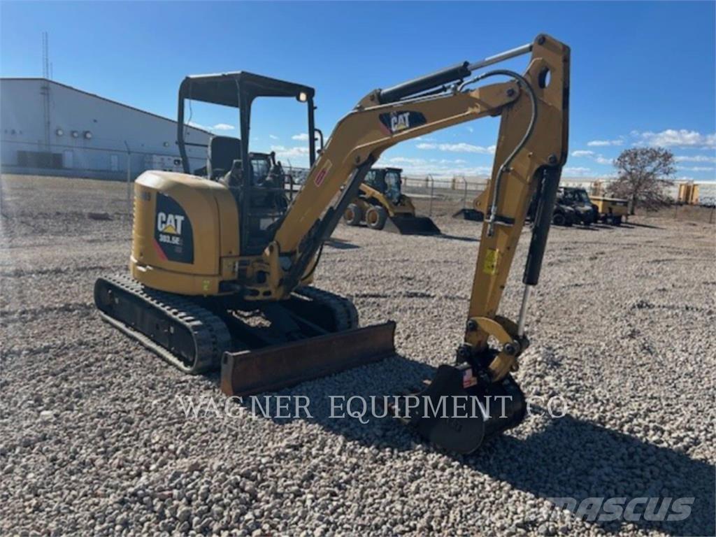 CAT 303.5E2 Lánctalpas kotrók