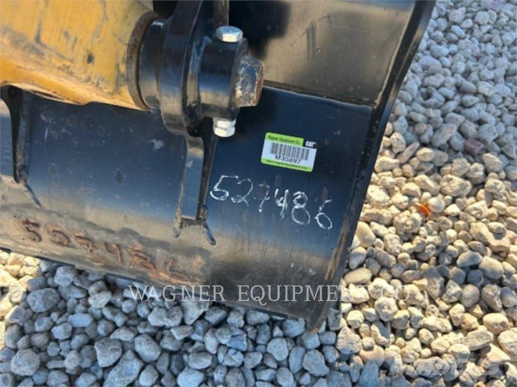 CAT 303.5E2 Lánctalpas kotrók