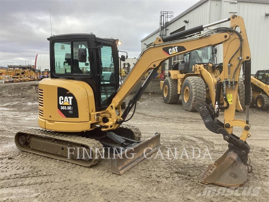 CAT 303.5E2 CR Lánctalpas kotrók