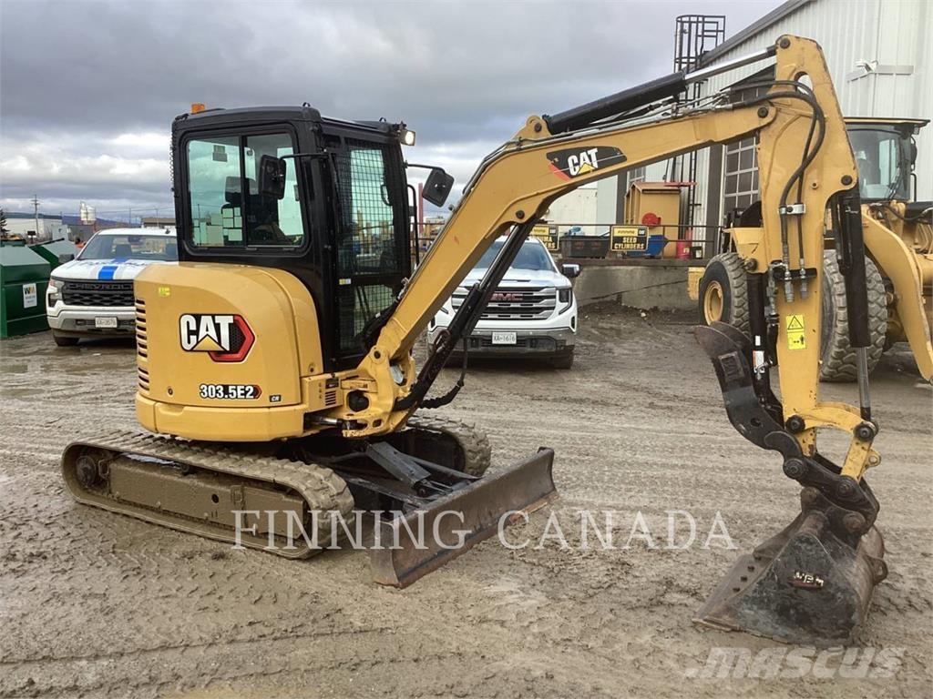 CAT 303.5E2 CR Lánctalpas kotrók
