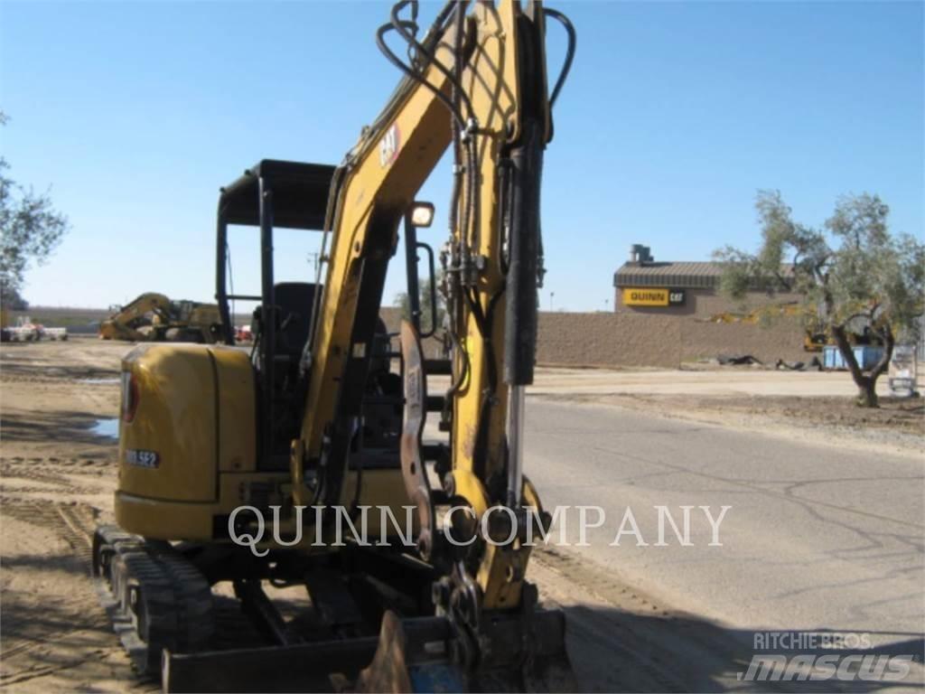 CAT 303.5E2CR Lánctalpas kotrók
