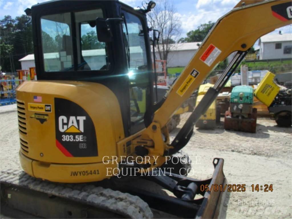 CAT 303.5E2CR Lánctalpas kotrók