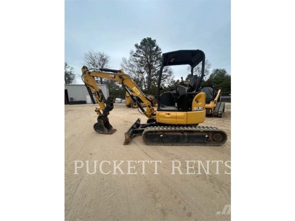 CAT 303.5E2CR Lánctalpas kotrók