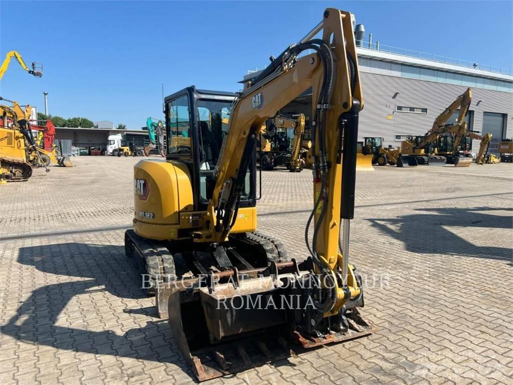 CAT 303.5E2CR Lánctalpas kotrók
