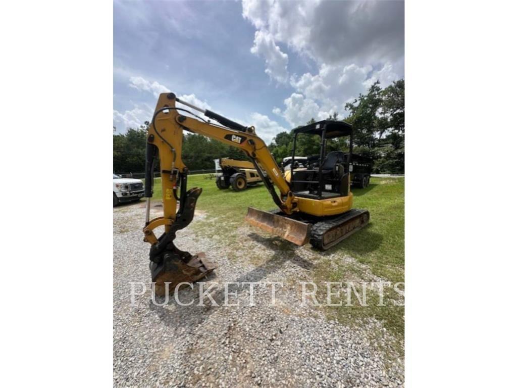 CAT 303.5E2CR Lánctalpas kotrók