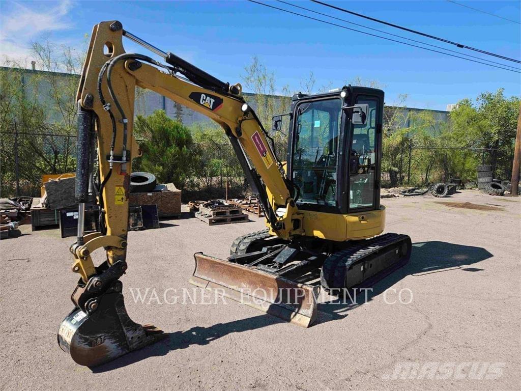CAT 303.5E2CR Lánctalpas kotrók