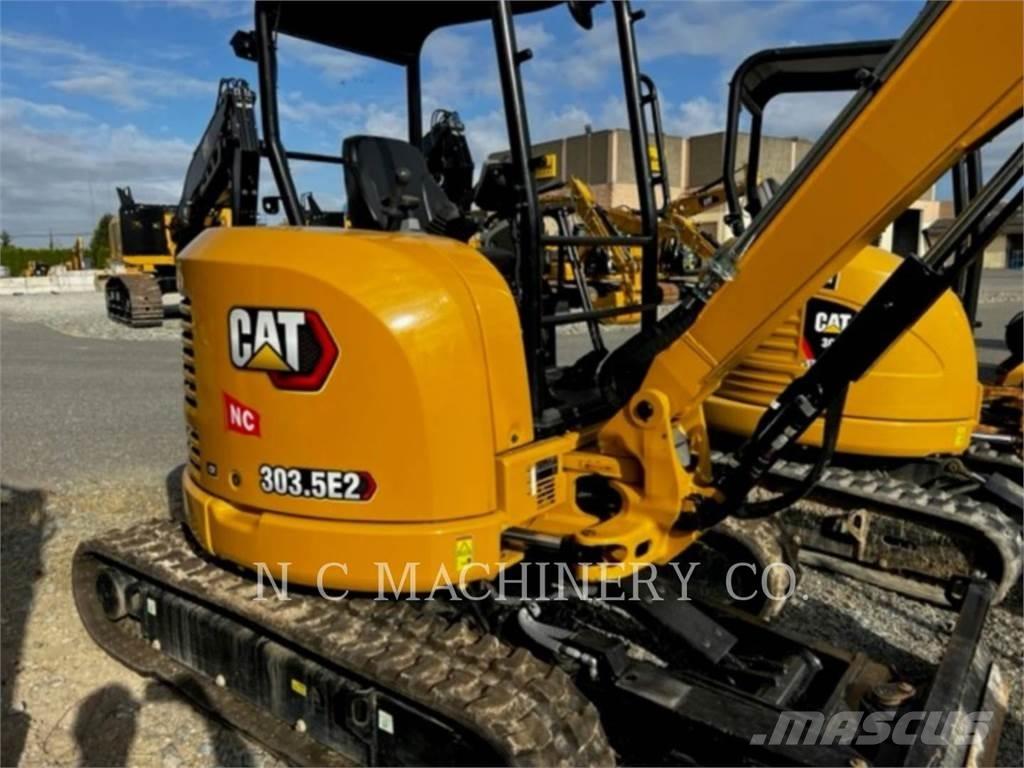 CAT 303.5E2CRN Lánctalpas kotrók