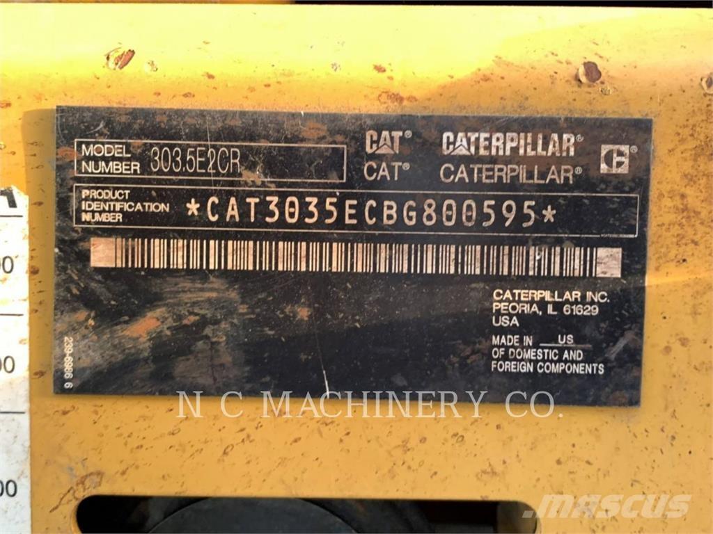 CAT 303.5E2CRN Lánctalpas kotrók