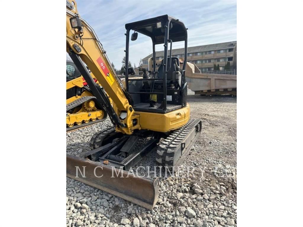CAT 303.5E2CRN Lánctalpas kotrók