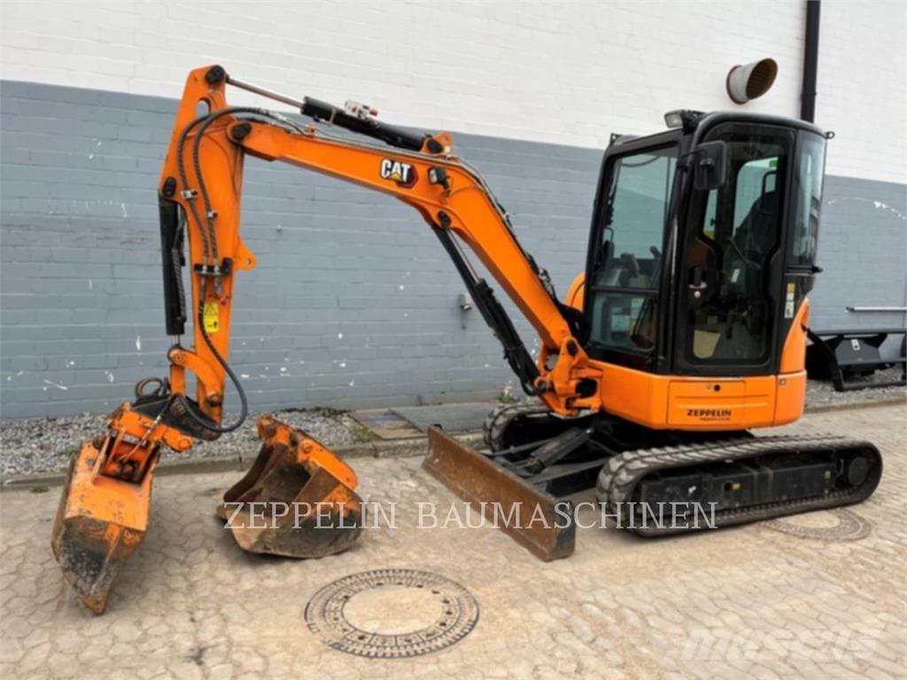 CAT 303.5ECR Lánctalpas kotrók