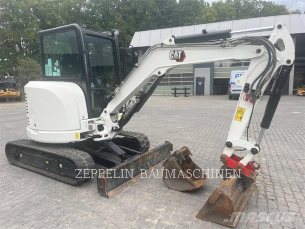 CAT 303.5ECR Lánctalpas kotrók