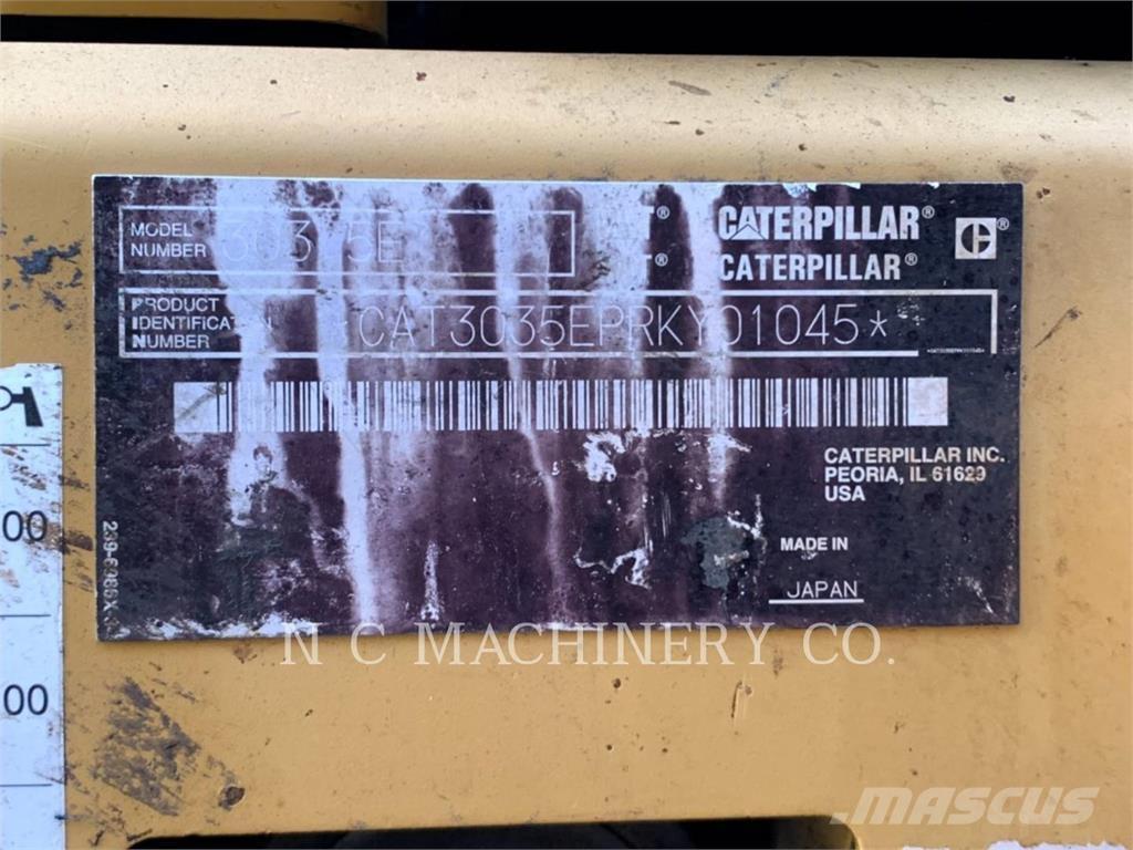 CAT 303.5ECRCN Lánctalpas kotrók