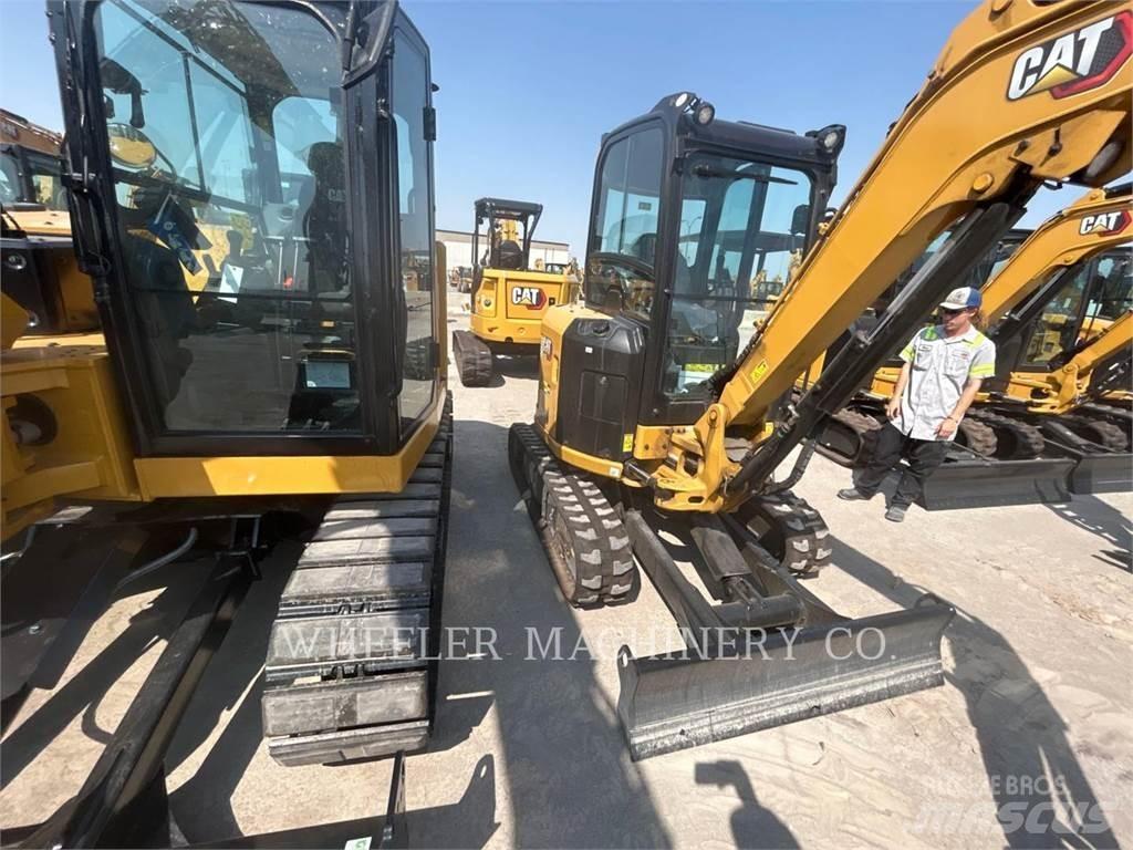 CAT 303 C3 Lánctalpas kotrók