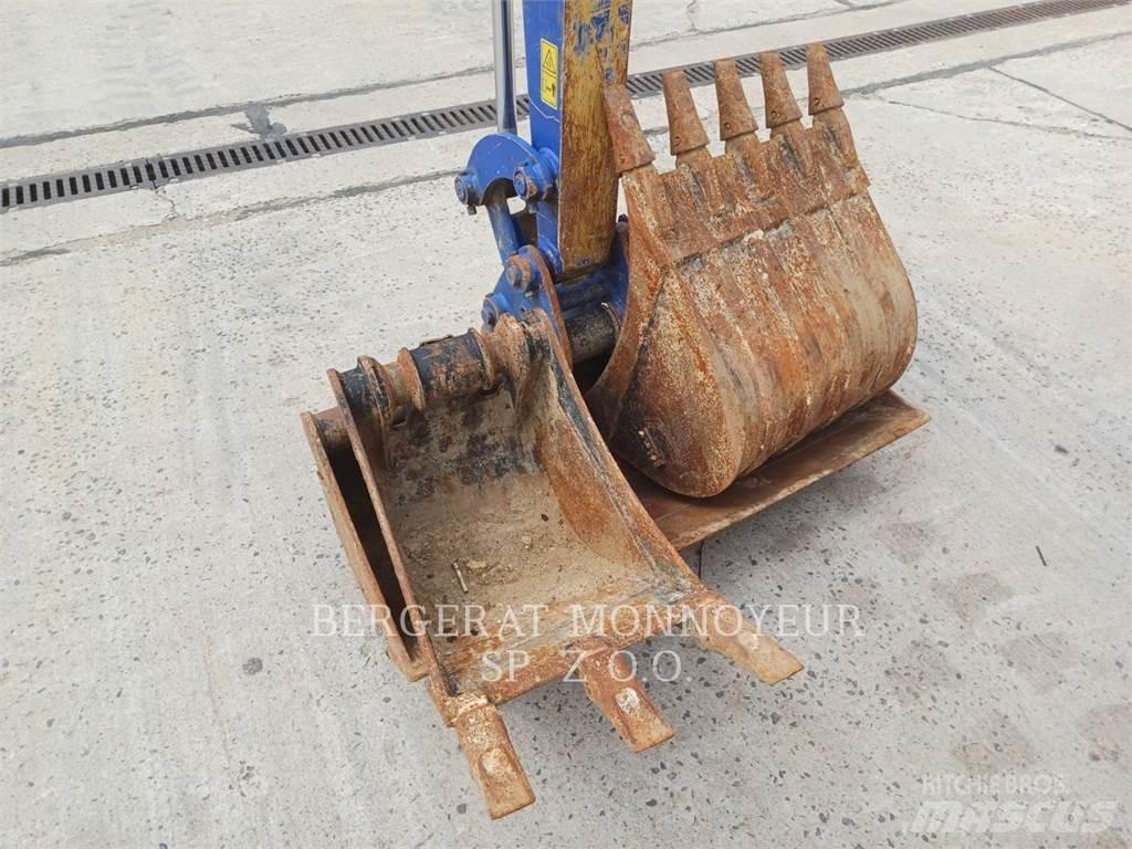 CAT 303 CR Lánctalpas kotrók