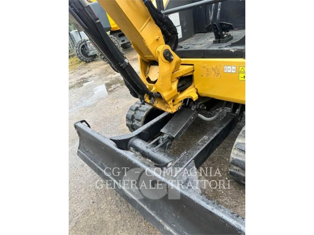 CAT 303 E CR Lánctalpas kotrók