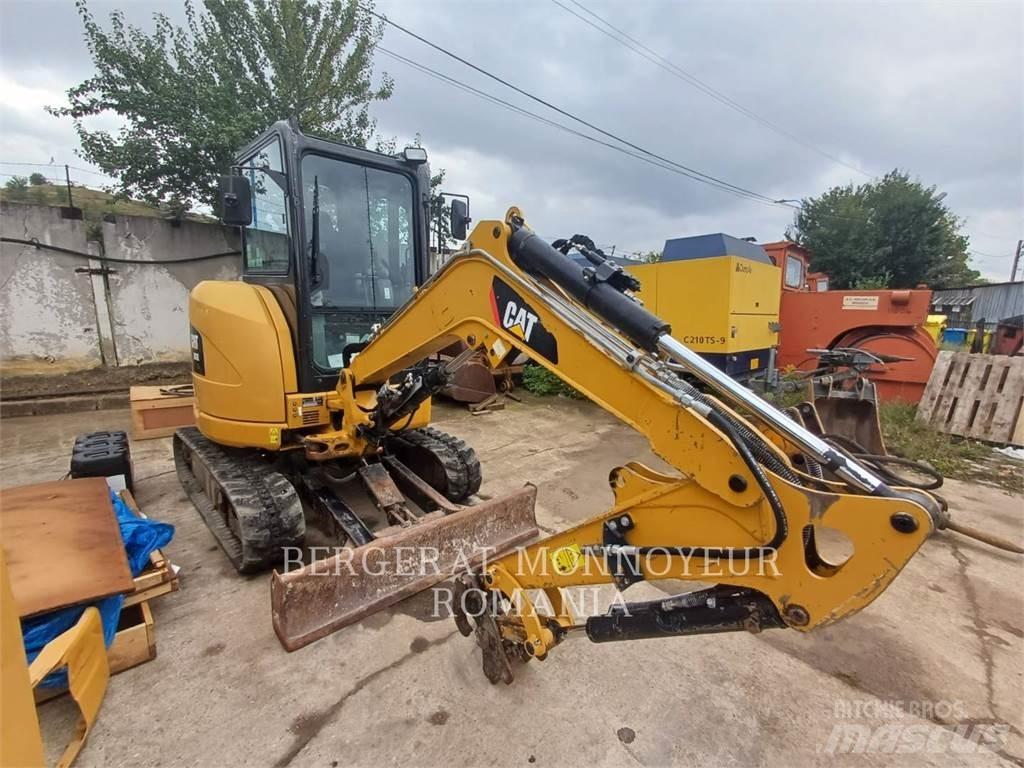 CAT 303ECR Lánctalpas kotrók