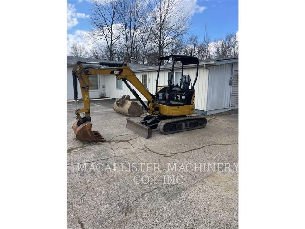 CAT 303ECR Lánctalpas kotrók