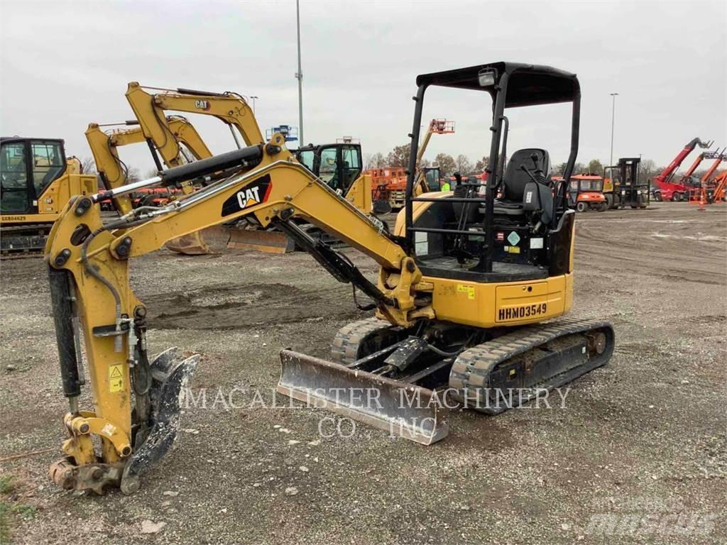 CAT 303ECR Lánctalpas kotrók