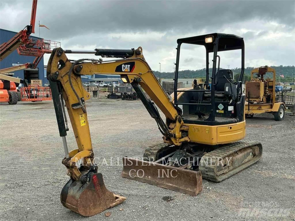 CAT 303ECR Lánctalpas kotrók