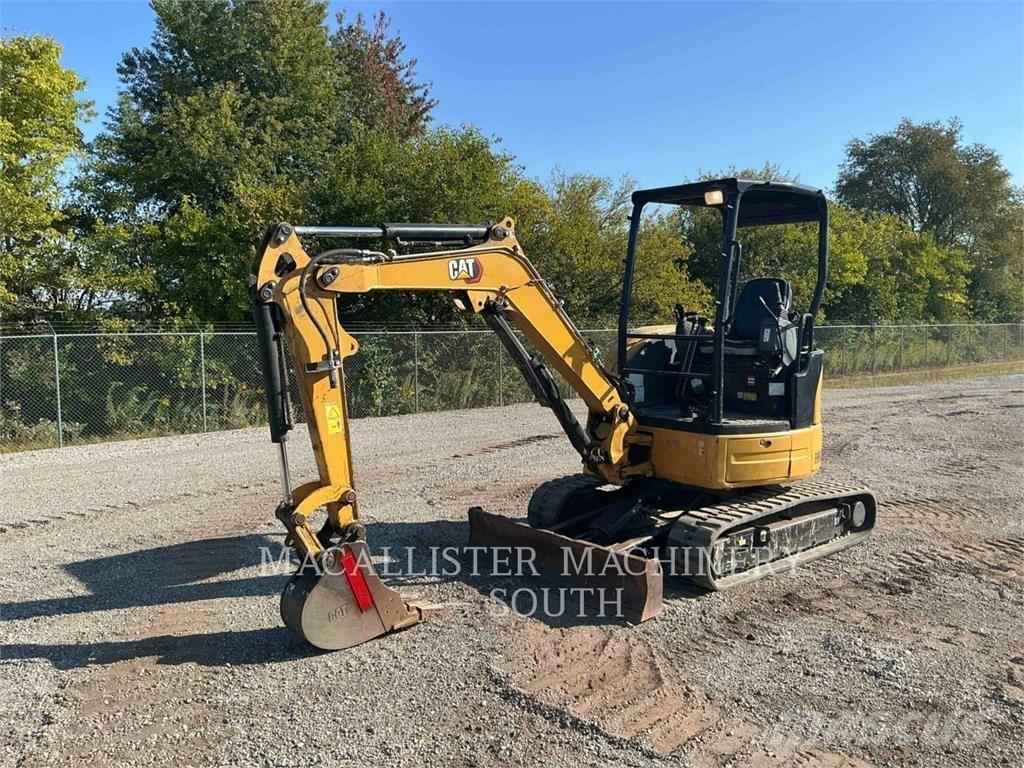CAT 303ECR Lánctalpas kotrók