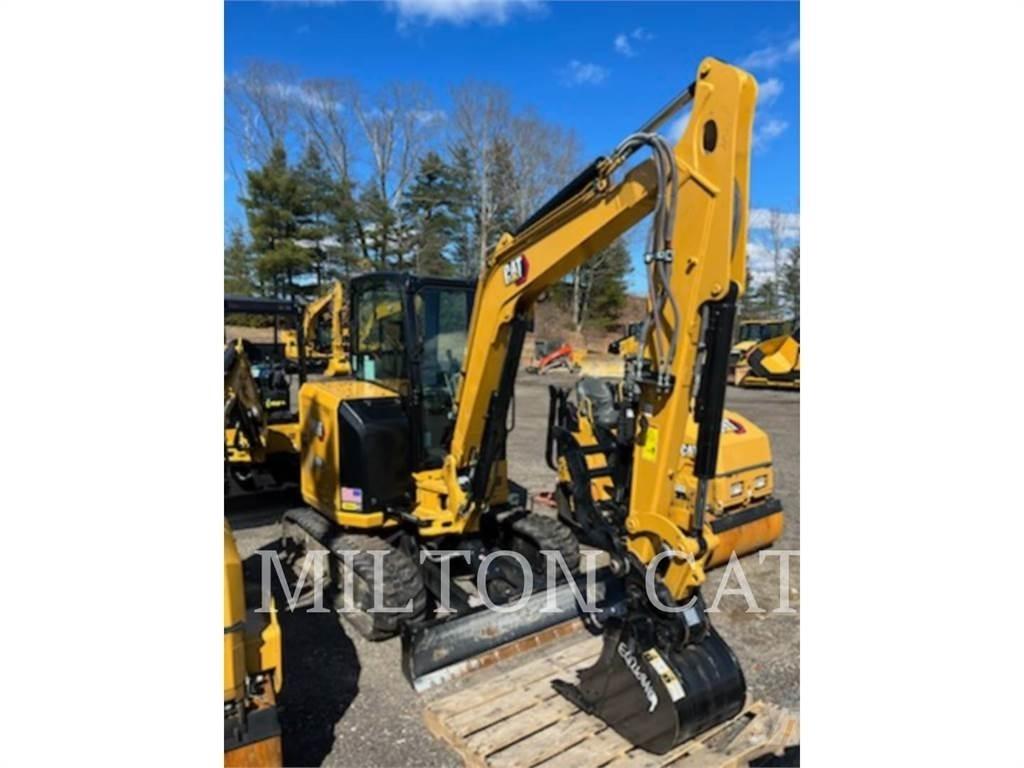CAT 304 Lánctalpas kotrók