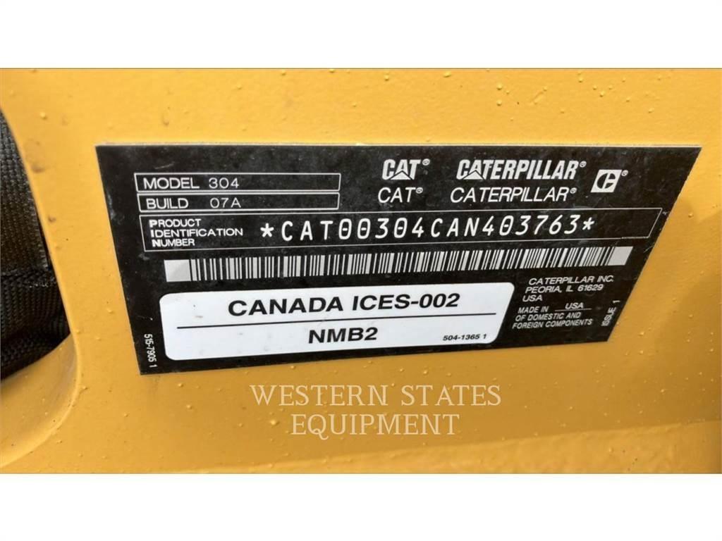 CAT 304 Lánctalpas kotrók