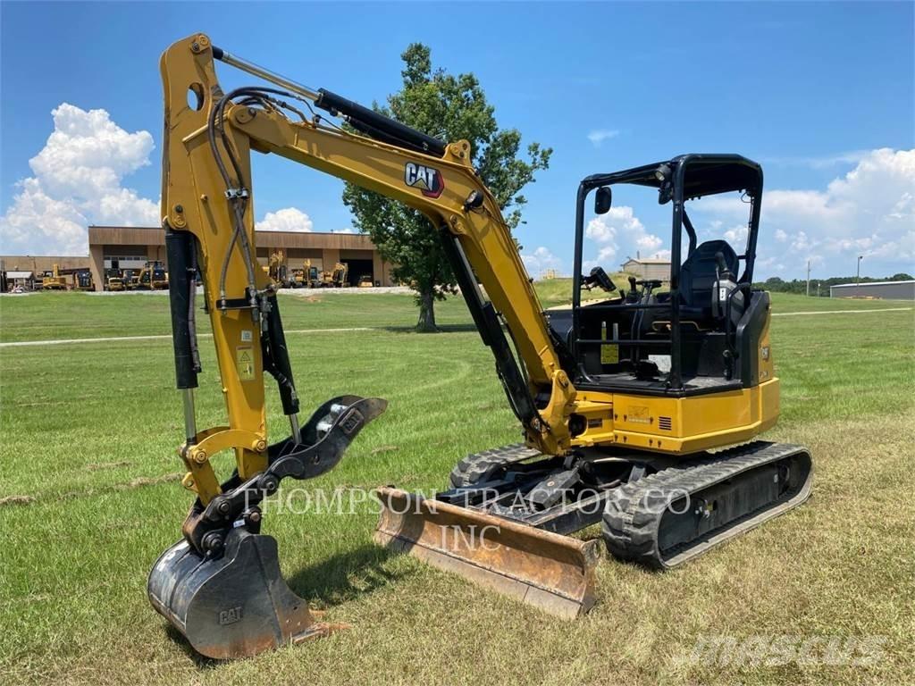 CAT 304 Lánctalpas kotrók