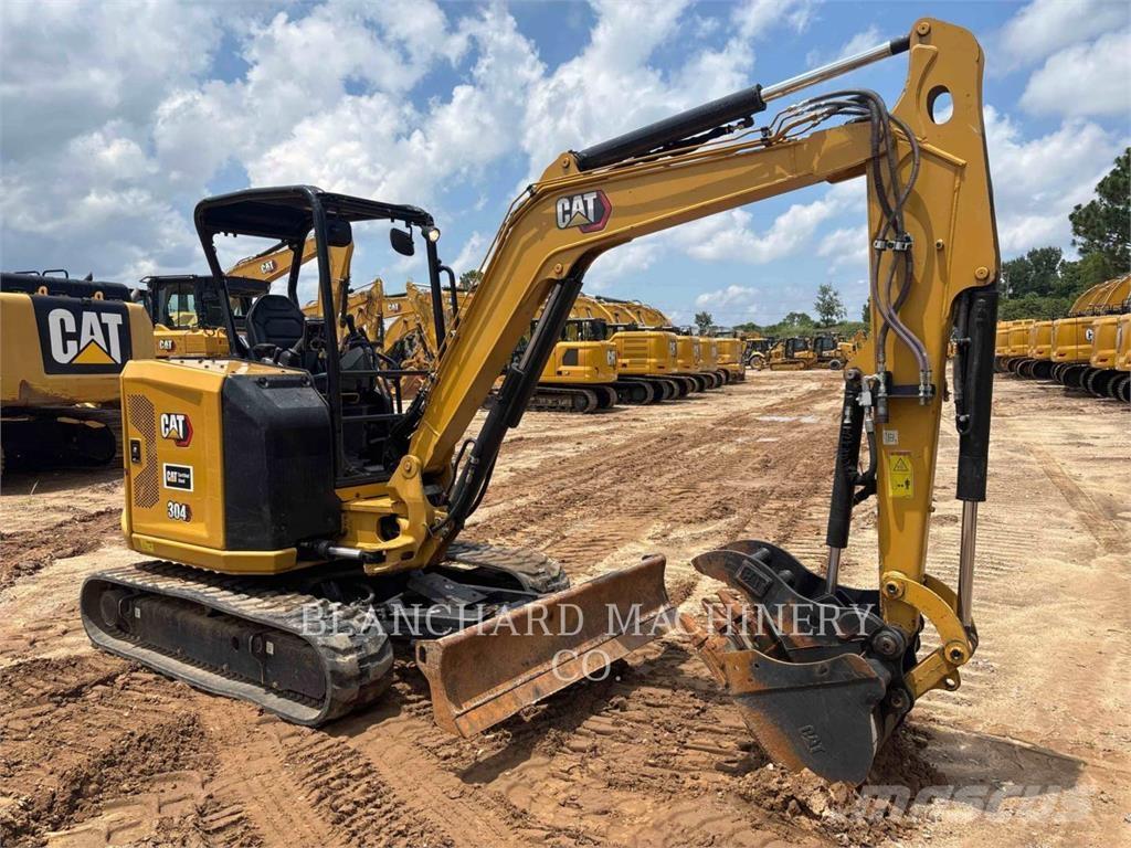 CAT 304 Lánctalpas kotrók