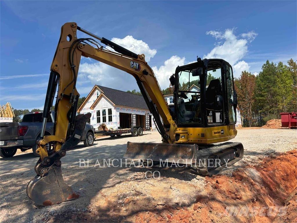 CAT 304 Lánctalpas kotrók