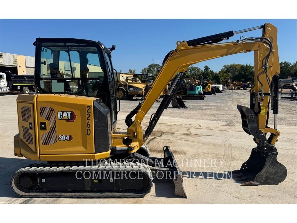 CAT 304 Lánctalpas kotrók