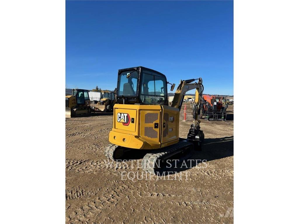 CAT 304 Lánctalpas kotrók