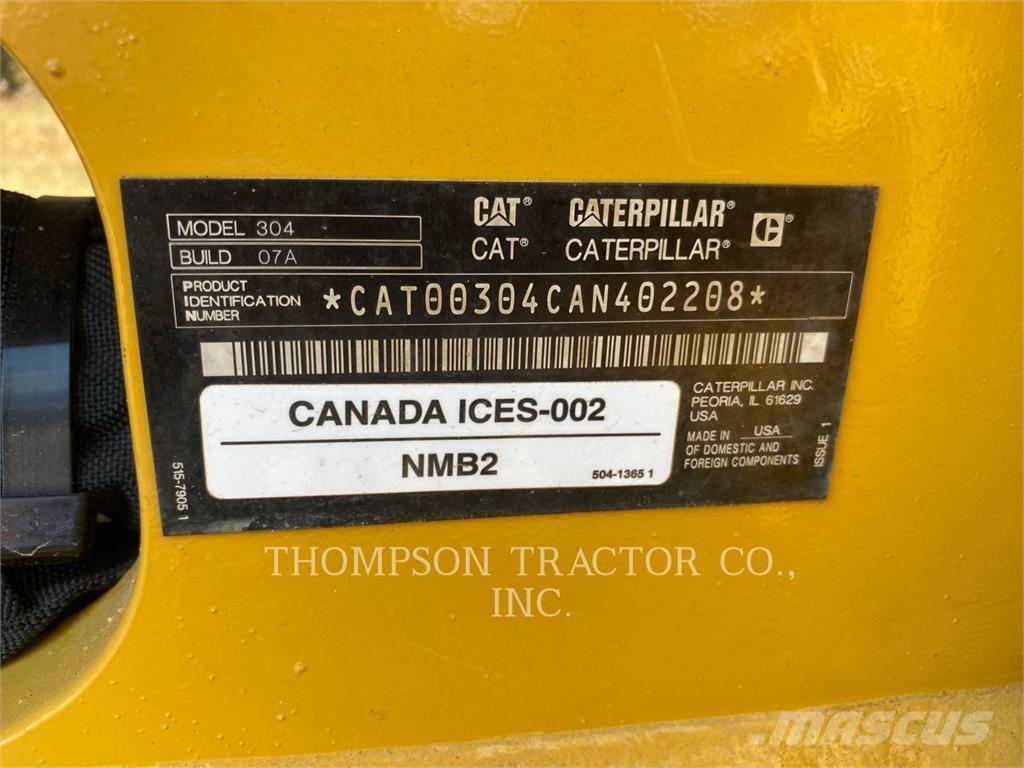 CAT 304 Lánctalpas kotrók