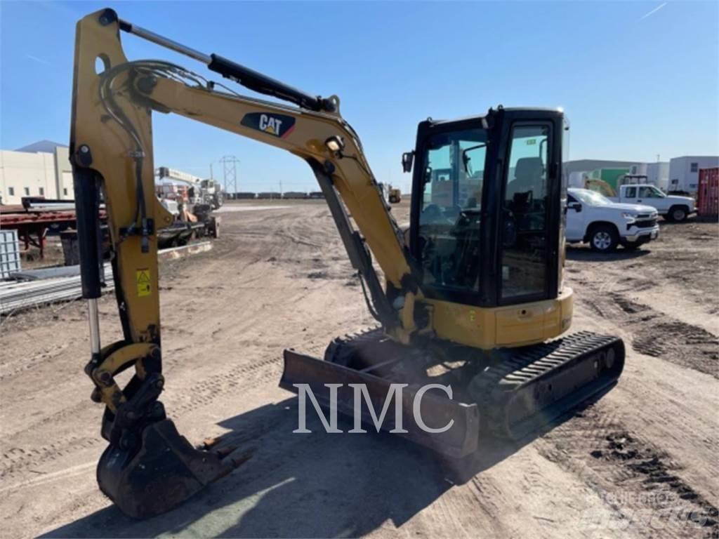 CAT 304E2 Lánctalpas kotrók