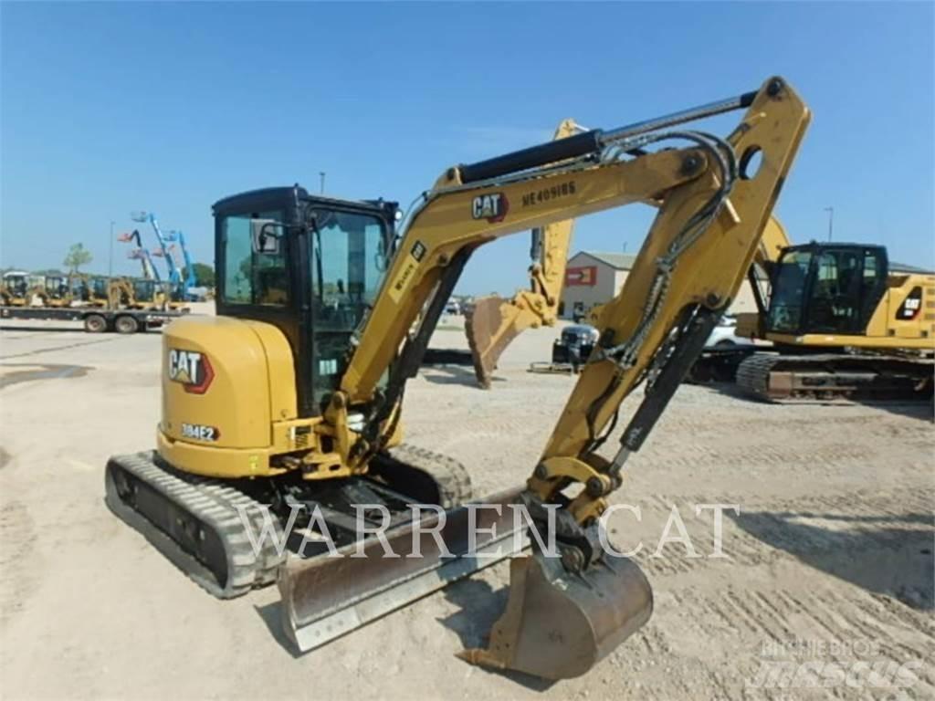 CAT 304E2 Lánctalpas kotrók