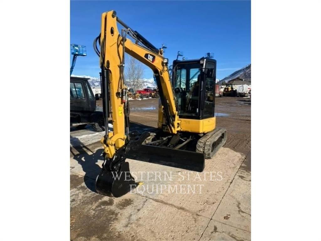 CAT 304E2 Lánctalpas kotrók
