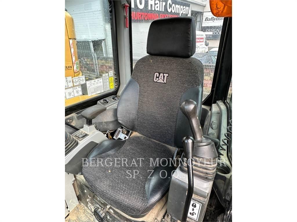 CAT 304E2CR Lánctalpas kotrók