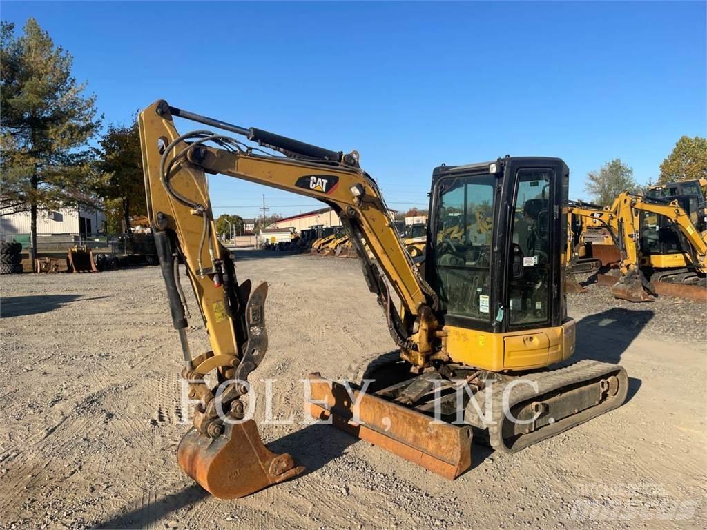 CAT 304E2CR Lánctalpas kotrók