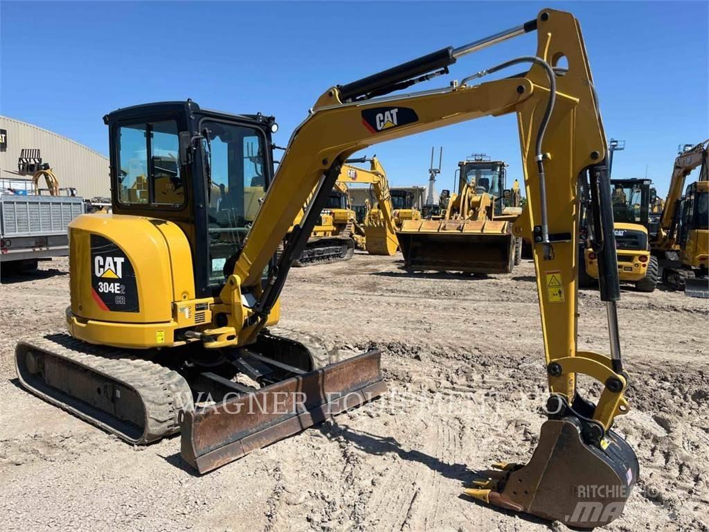 CAT 304E2CR Lánctalpas kotrók