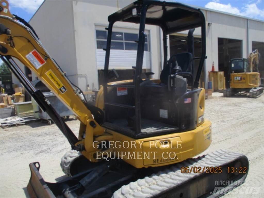 CAT 304E2CR Lánctalpas kotrók