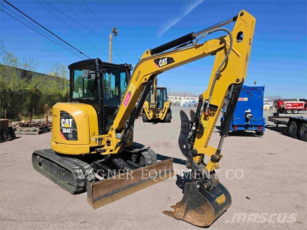 CAT 304E2CR Lánctalpas kotrók