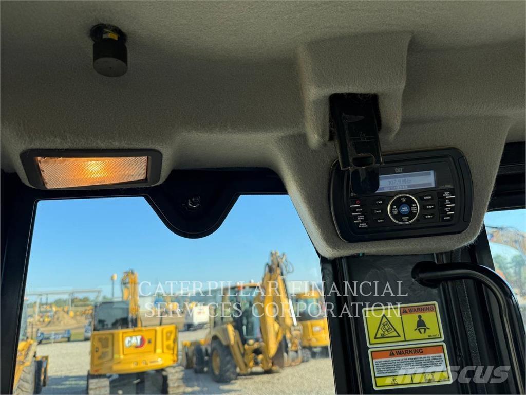 CAT 304E2CR Lánctalpas kotrók