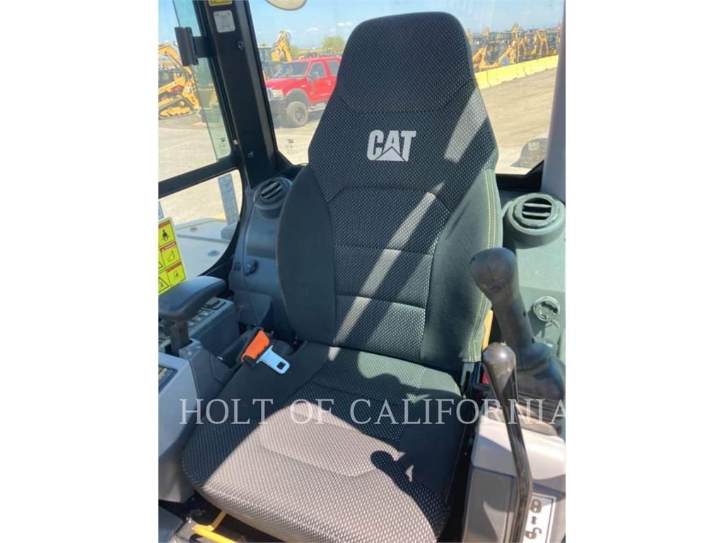 CAT 305 Lánctalpas kotrók
