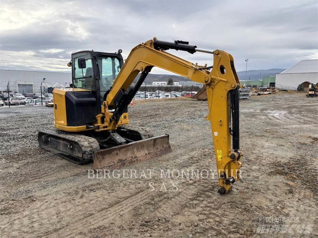 CAT 305 Lánctalpas kotrók
