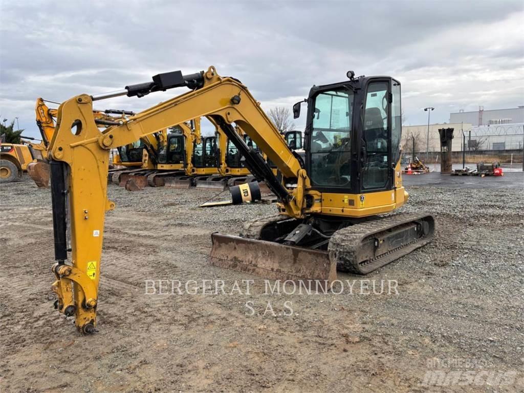 CAT 305 Lánctalpas kotrók