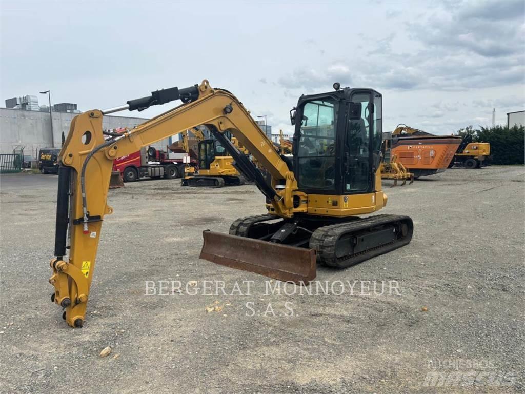 CAT 305 Lánctalpas kotrók