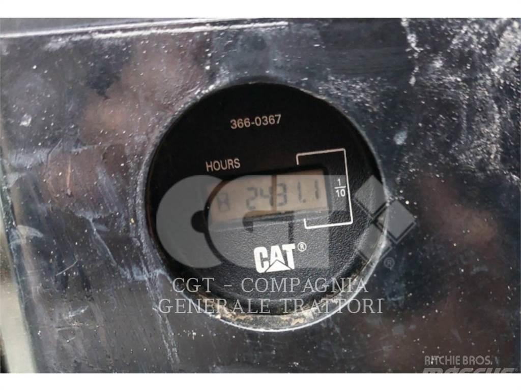 CAT 305.5 E2 Lánctalpas kotrók