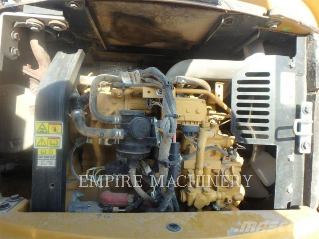CAT 305.5E Lánctalpas kotrók